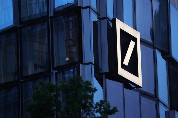 Former bosses see big payday from Deutsche Bank