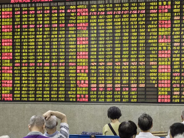 Börse Aktuell – Euphorie an der Nasdaq – Panik in China