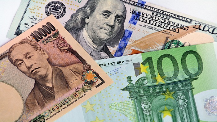 US Dollar Setups: EUR/USD Defies Support After Pullback, USD/JPY Stands Tall