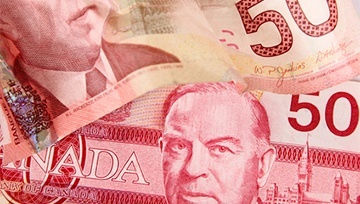 Canadian Dollar Falls as Alberta Vote Muddies Oil Sector Outlook