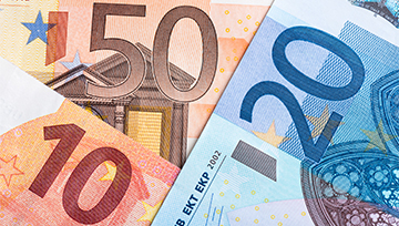 EUR/USD Shakes on German Political Risk: Setups Remain on Both Sides