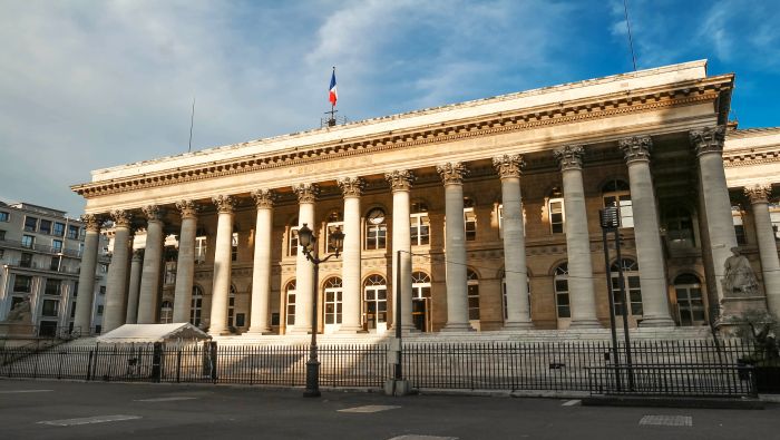 CAC 40 : la bourse de Paris reste dans un état de correction