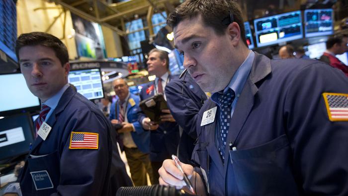 Nasdaq 100 in Free Fall, S&P 500 Back in Bear Market as Stocks Sink. Now What?