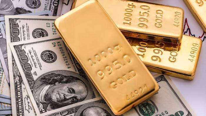 Gold Prices (XAU) Retreat from Recent High, Silver (XAG) Follows Suit