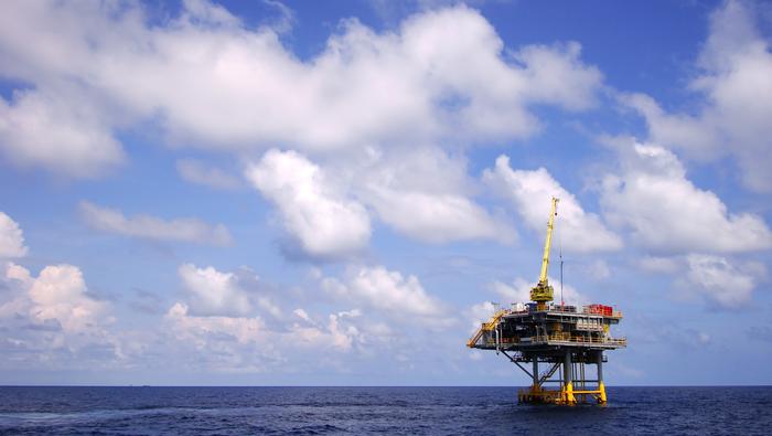 Обновление по сырой нефти: Brent присматривается к ОПЕК+ и ценовому пределу российской нефти