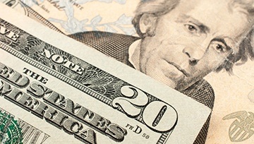 US Dollar Uptrend Under Pressure Ahead of Sales Data and FOMC Rate Decision
