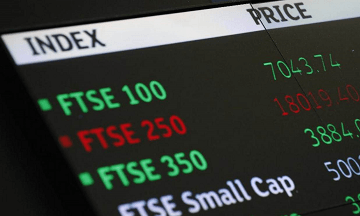 FTSE 100 Analysis: Eyes on Defensive Stocks as Trump Slams NATO