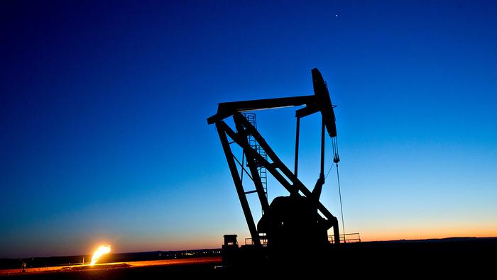 Цены на сырую нефть растут на новостях о новых сокращениях добычи