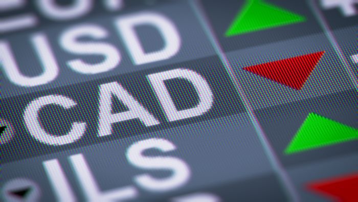 Canadian Dollar Forecast: USD/CAD Uptrend in Focus as Crude Oil Breaks Down