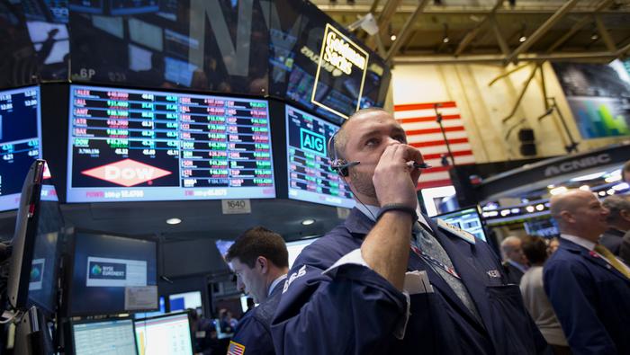 Dow Jones Lurking Off Record Highs and Currency Volatility Quiet Ahead of Holiday Week