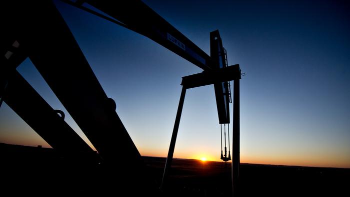 Crude Oil Technical Forecast: Oil Coil Continues- WTI Breakout Levels