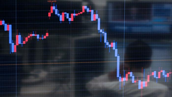 US Dollar Drops, Gold Pops After Soft NFP Report