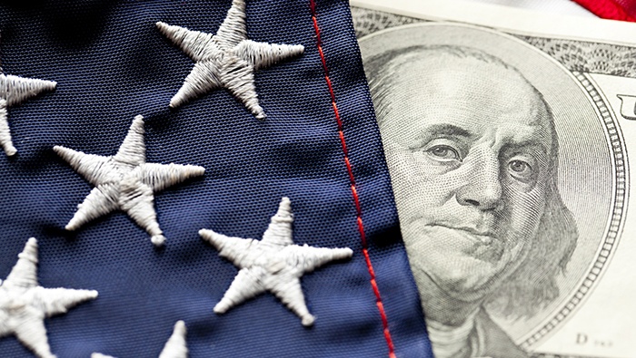 Доллар США быстро возвращается к максимумам - угрожает прорыв вверх