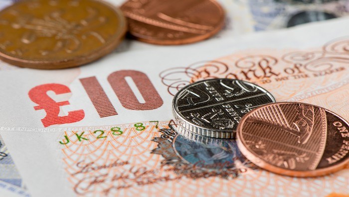 Resilient UK GDP Report Keeps Pound Afloat, Gilt Yields in Focus