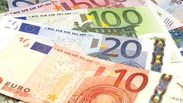 Euro Breakdown Favored vs Canadian Dollar, Confirmation Pending