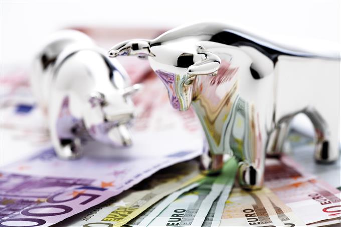 El EUR/USD registra brusca caída tras declaraciones del Presidente de la Fed