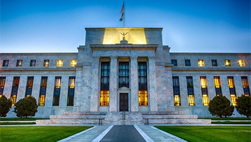 FOMC Strategy Amid a Strong S&P 500 Rebound and Buoyant Dollar