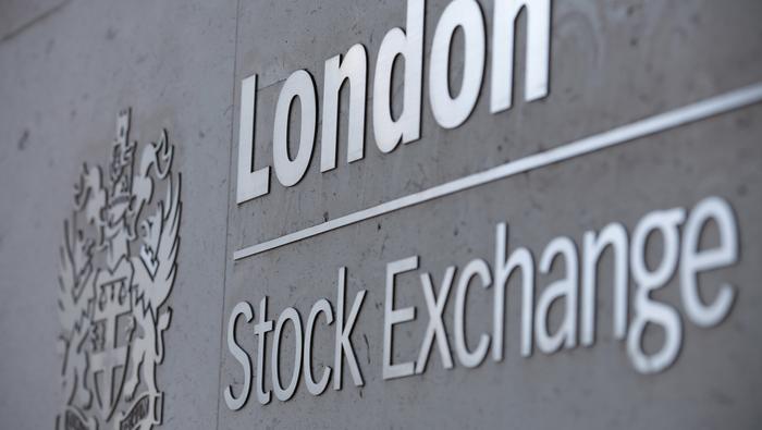 FTSE 100 : L’indice britannique teste un support de long terme majeur