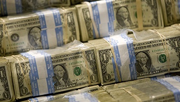 FX : Le dollar inscrit un plus haut à 97,71 points grâce à des bons chiffres économiques