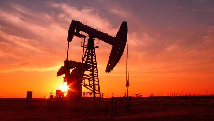 Oil Price Technical Forecast: Oil Seven Week Rally at Seven Year High