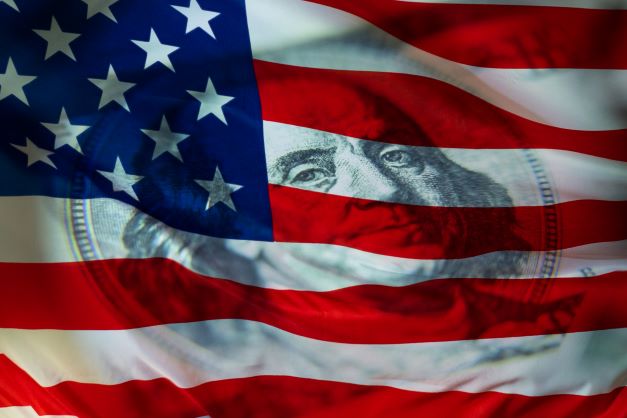 The US National Debt Clock is Ticking – Why People Are Now Paying Attention