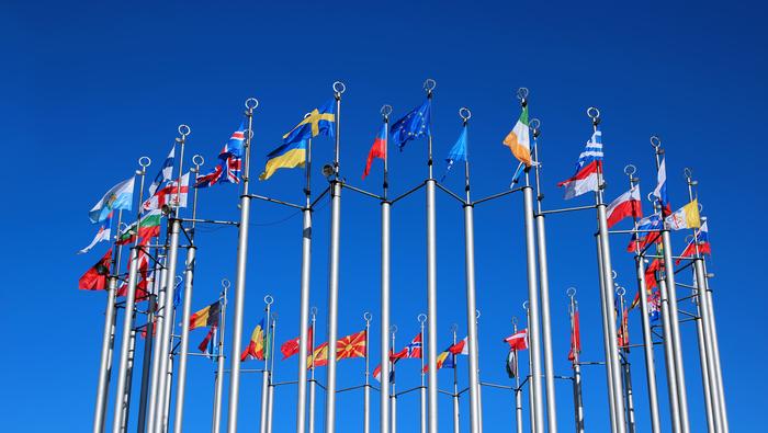 Euro Challenged as US Dollar Skips Up on Higher Treasury Yields. Where to For EUR/USD?