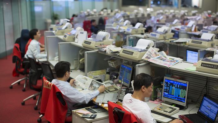 Hang Seng Index Jumps to 25,000 as Shanghai Composite Breaks 3,000