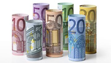 EUR/USD Rate Attempts to Break Narrow Range as ECB Defends QE Program