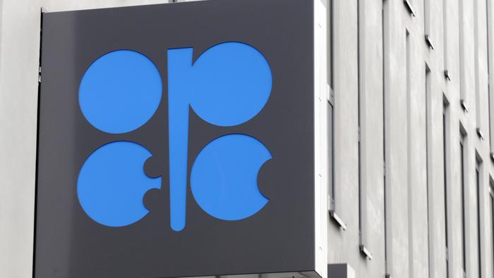 Crude Oil Prices Eye Best Week Since Ukraine Was Invaded, OPEC+ Cuts Output Before NFPs