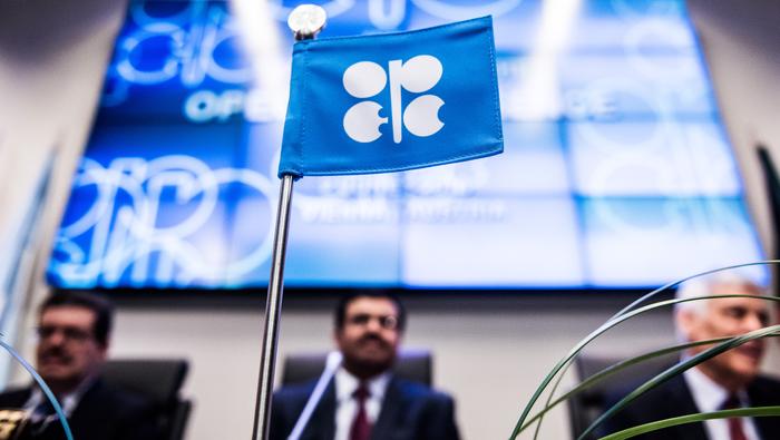 Oil Price Outlook: OPEC+ Extends Supply Cuts into Q2, WTI & Brent Ease