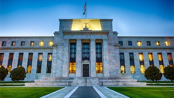 USD Spikes Lower as Dovish Fed Powell Sets Stage for Rate Cuts