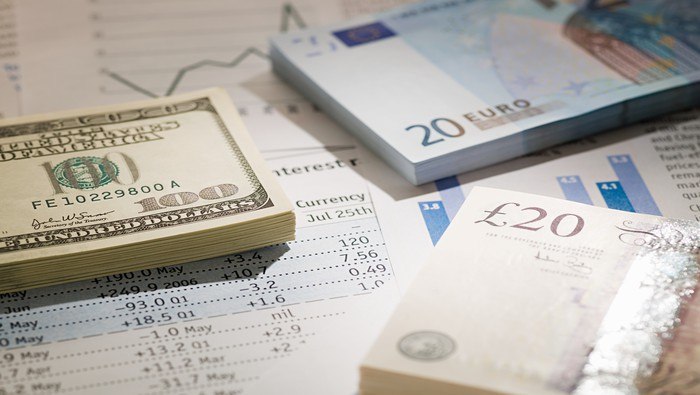 USD Climbs to the Top, EUR/USD, GBP/USD, AUD/USD Falter as Market Sentiment Dims