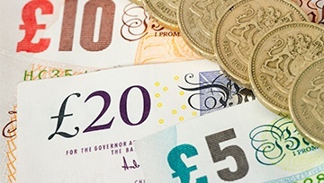 GBP/USD : La livre sterling à un plus bas d’un mois face à un dollar revigoré