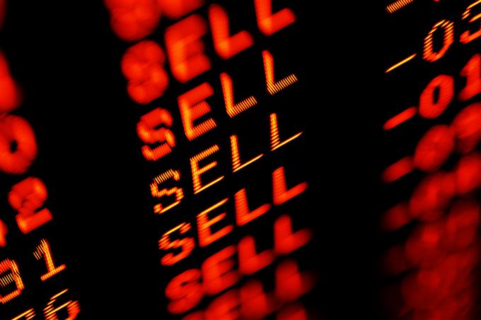 How to Short Sell a Stock When Trading Falling Markets