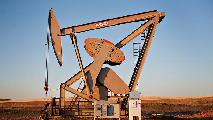 Crude Oil Prices Rise on Softer US Dollar Despite EIA Report Disappointment