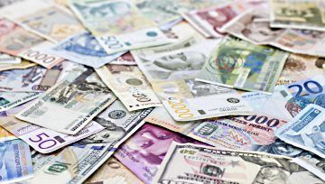 EURUSD Rate at Support Ahead of Trump Auto Tariffs Decision