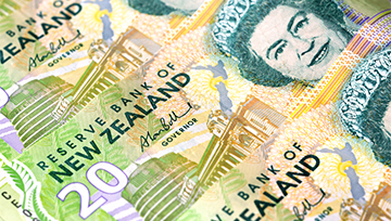 New Zealand Dollar Falls as CPI Data Shows No Growth in Inflation