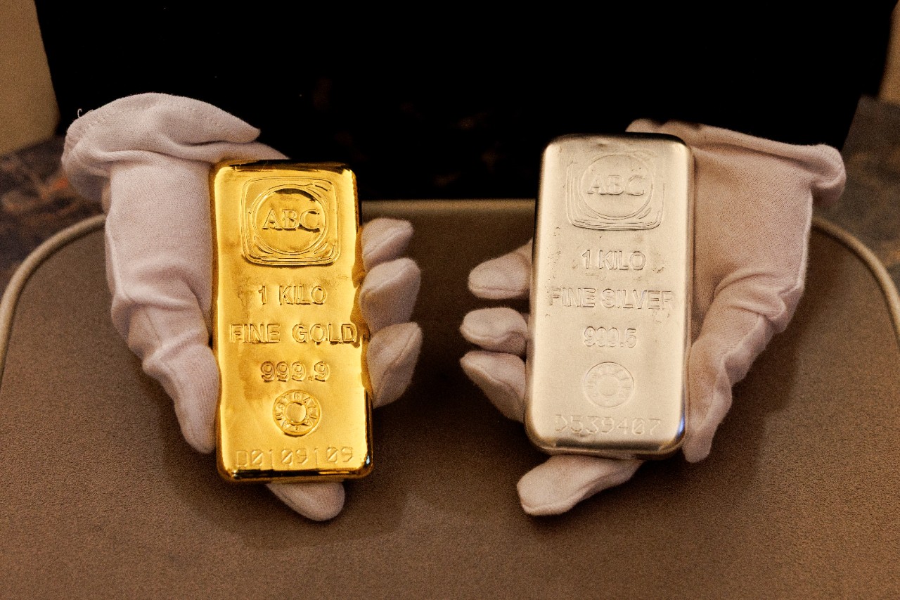 Gold and Silver: January Rebalancing Risk Explained | by Farah Mourad | IG  AE