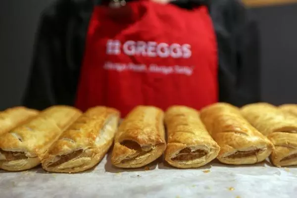 The Greggs Vegan Sausage Roll Is as Good as the Original - Bloomberg
