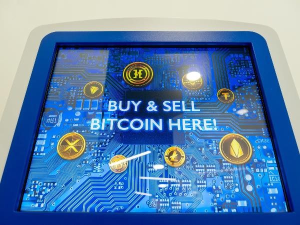 Binance ostaje blizu rekordnog visokog