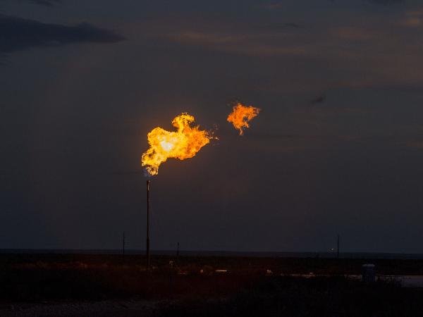 Les prix du gaz et du pétrole s'envolent avant de s'effondrer