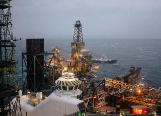 bg_offshore_oil_gas_rig_1379189
