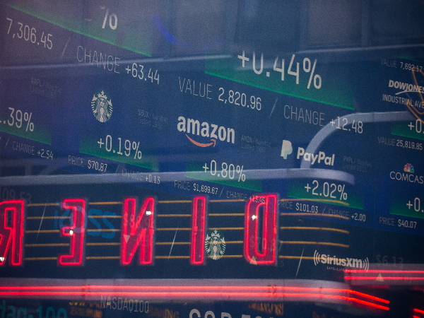 kryptowährungsaktien werden zu 1 usd gehandelt forex platte was ist das
