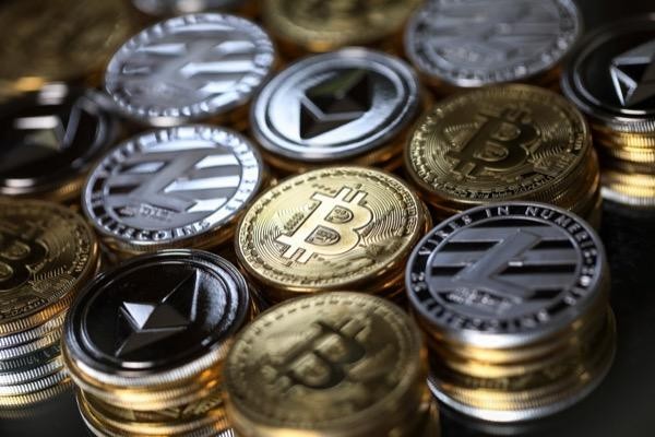 MicroStrategy Aktie aktuell: Bitcoin-Turbulenzen im Blick