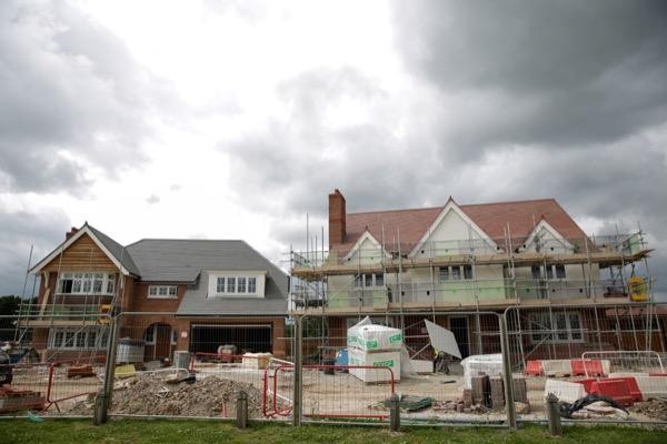 how to short the housing market real estate and reits ig en