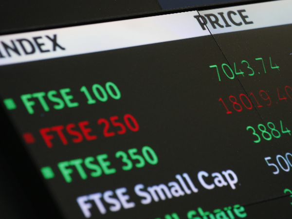FTSE 100 Futures Point to Lower Open, EUR/USD Continues Ascent