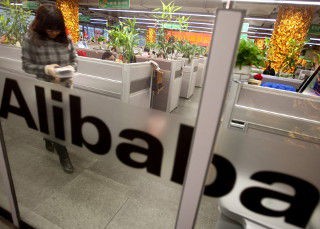 Wall_Street_abre_al_alza_por_las_tecnologicas_Alibaba