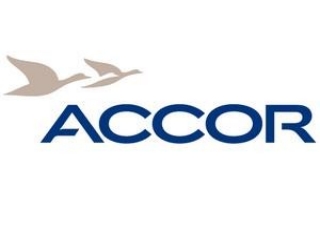 Action Accor : repli sur support