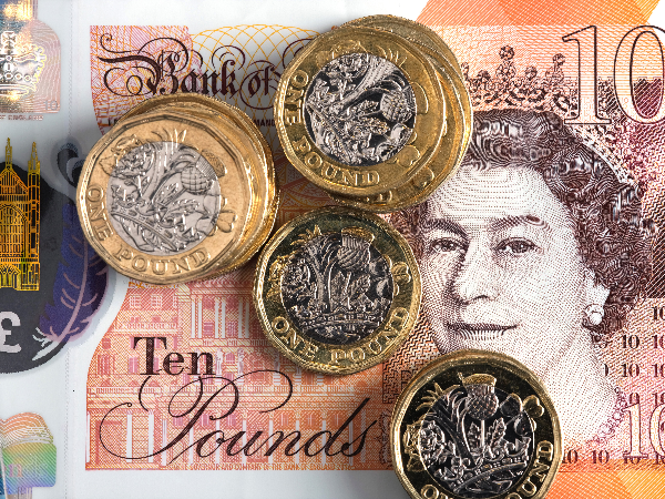 Converti da Sterlina britannica a Bitcoin | GBP / BTC Convertitore di valute - Valuta EX