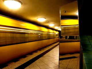 パラジウム、来年以降上値重くなる可能性も 触媒をプラチナで ...